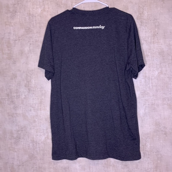 BELLA Canvas graphic tee women’s size large - Picture 4 of 4